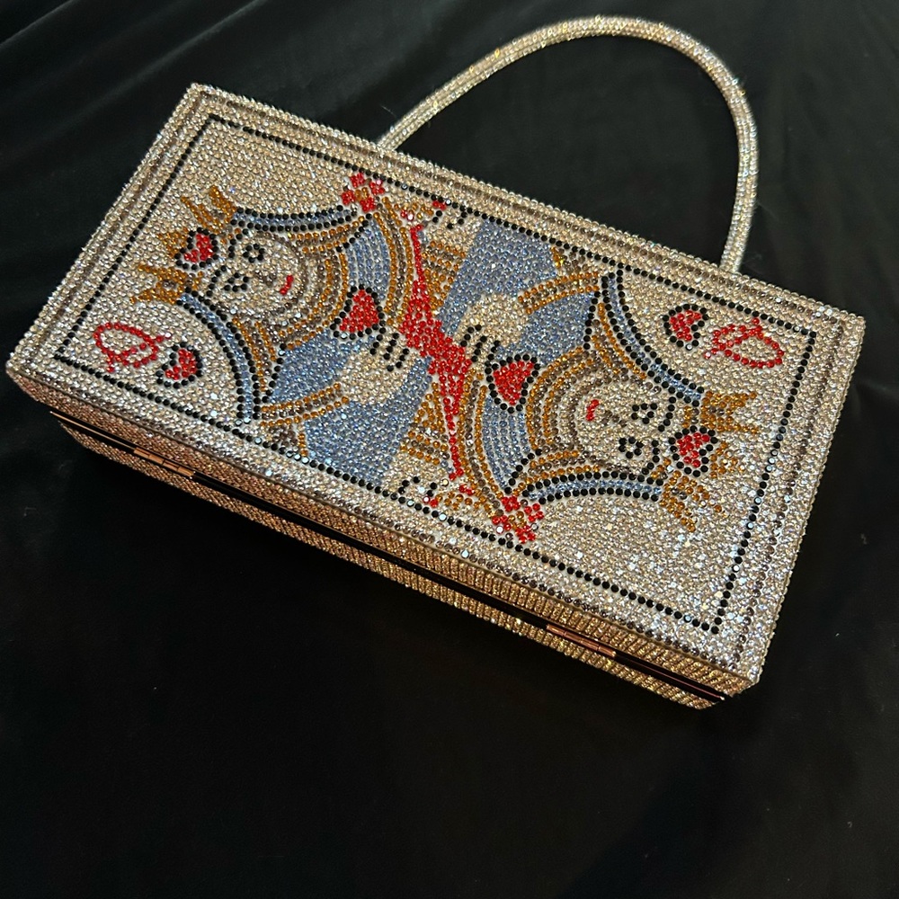 Queen of Hearts Embellished Clutch
